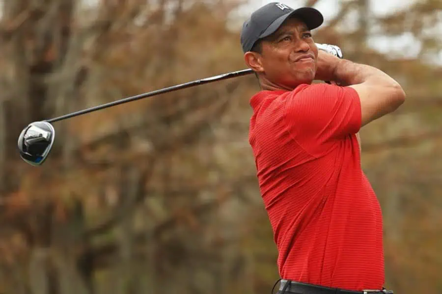 tiger woods golf lesion rachis lumbaire chirurgie du rachis espace francilien du rachis clinique du rachis versailles paris